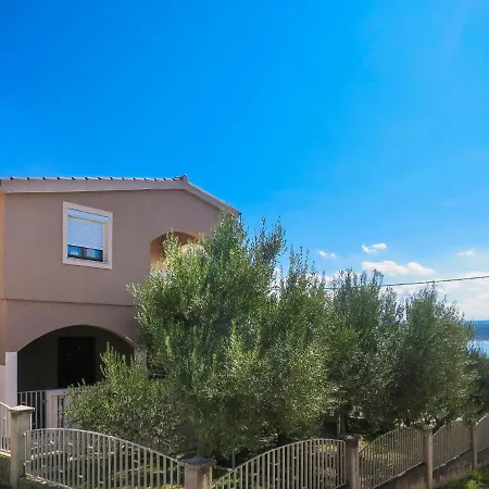 Simunica By Interhome Maslenica