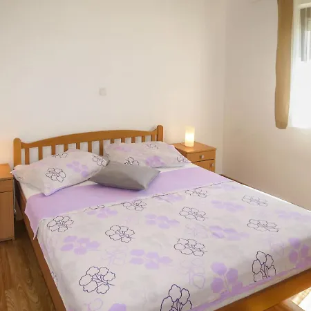 Simunica By Interhome